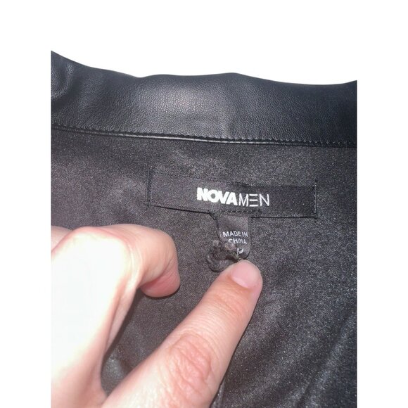 NWT Fashion Nova Men Utility Faux Leather Snap Shirt Sz M Black Short Sleeve - Picture 5 of 7